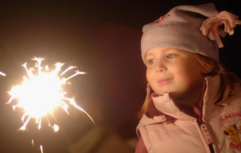 Ура, каникулы! Пиротехника, которую можно запускать с детьми - Копейск | kopejsk.salutsklad.ru